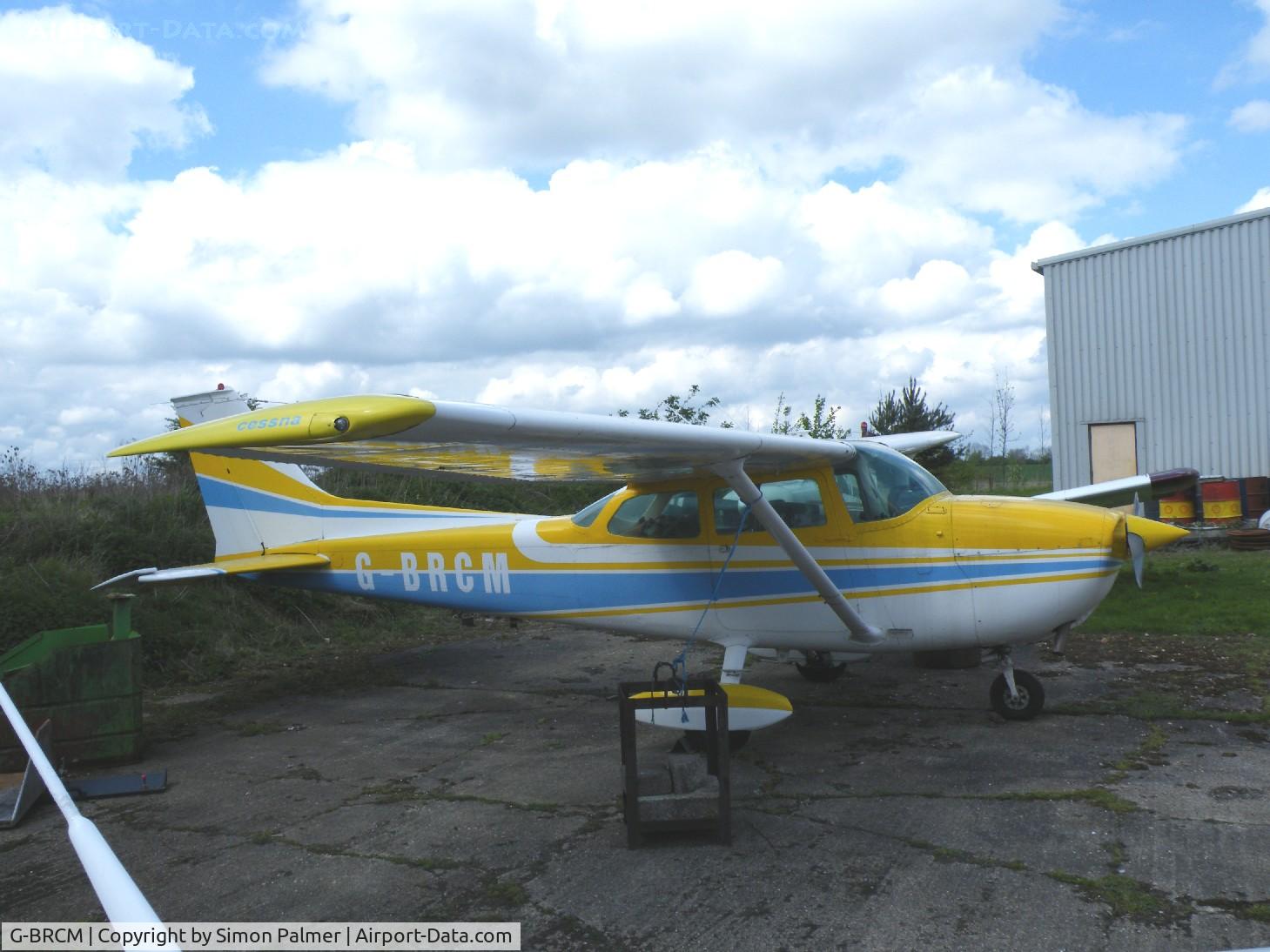 G-BRCM, 1971 Cessna 172L Skyhawk C/N 172-59960, Cessna 172 seen at Little Staughton