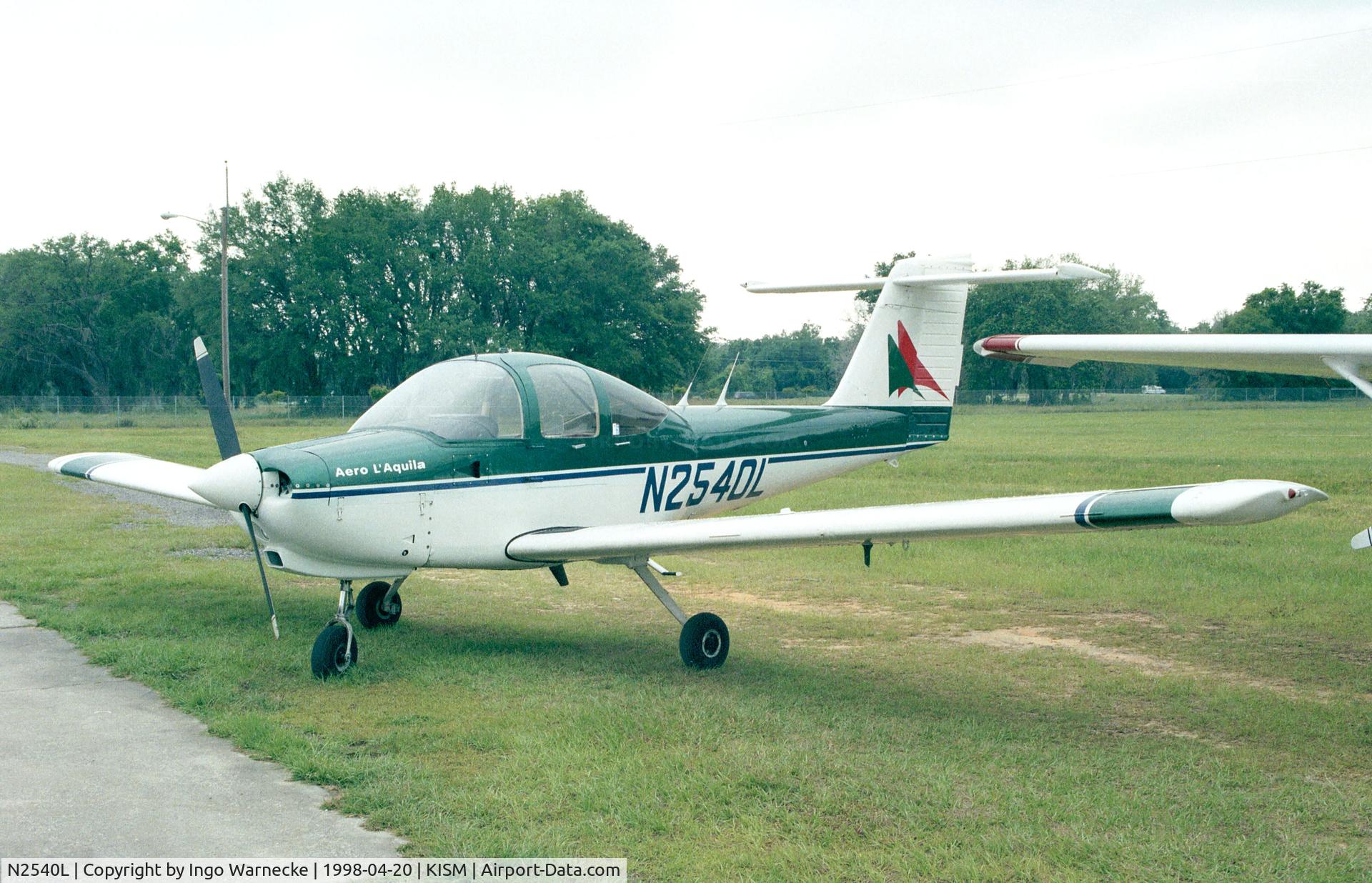 N2540L, 1979 Piper PA-38-112 Tomahawk Tomahawk C/N 38-79A0755, Piper PA-38-112 Tomahawk at Kissimmee airport, close to the Flying Tigers Aircraft Museum