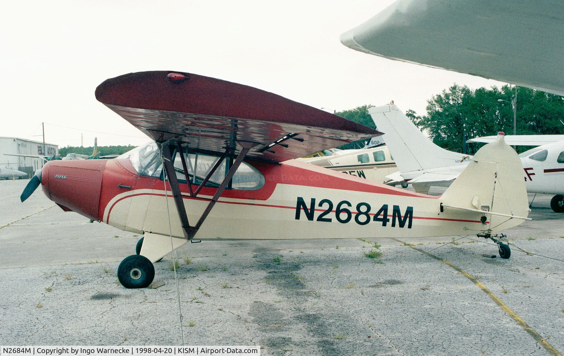 N2684M, 1954 Piper PA-12 Super Cruiser C/N 12-997, Piper PA-12 Super Cruiser at Kissimmee airport, close to the Flying Tigers Aircraft Museum