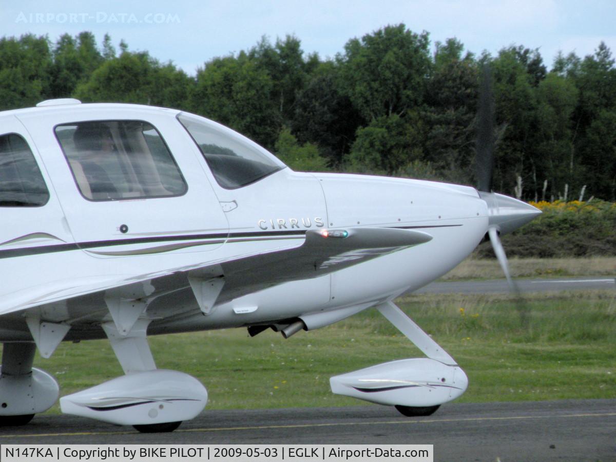 N147KA, 2006 Cirrus SR22 GTS C/N 1944, TAXYING TOWARDS THE TERMINAL