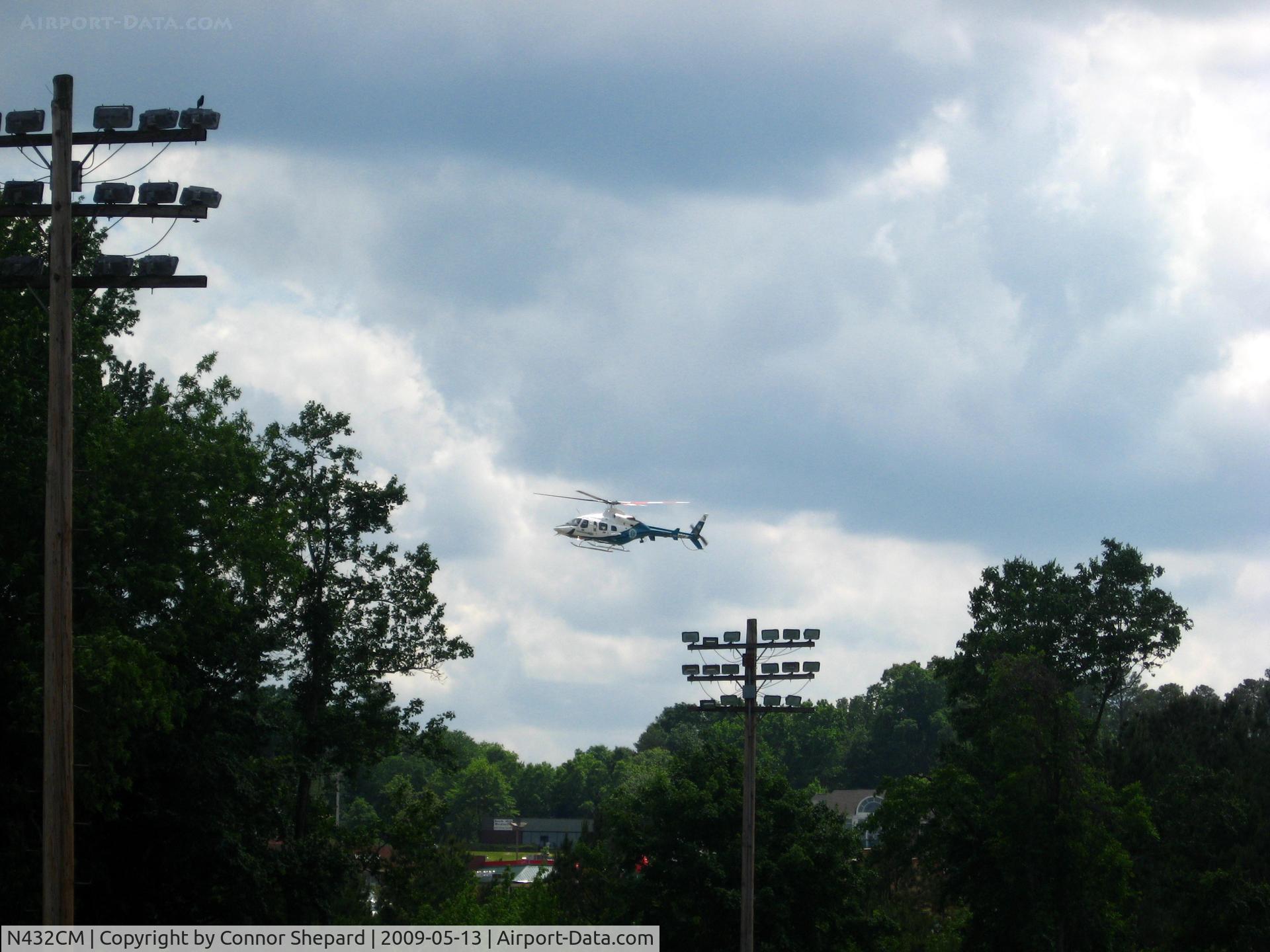 N432CM, 2002 Bell 430 C/N 49092, CMC helicopter lands at a crash site