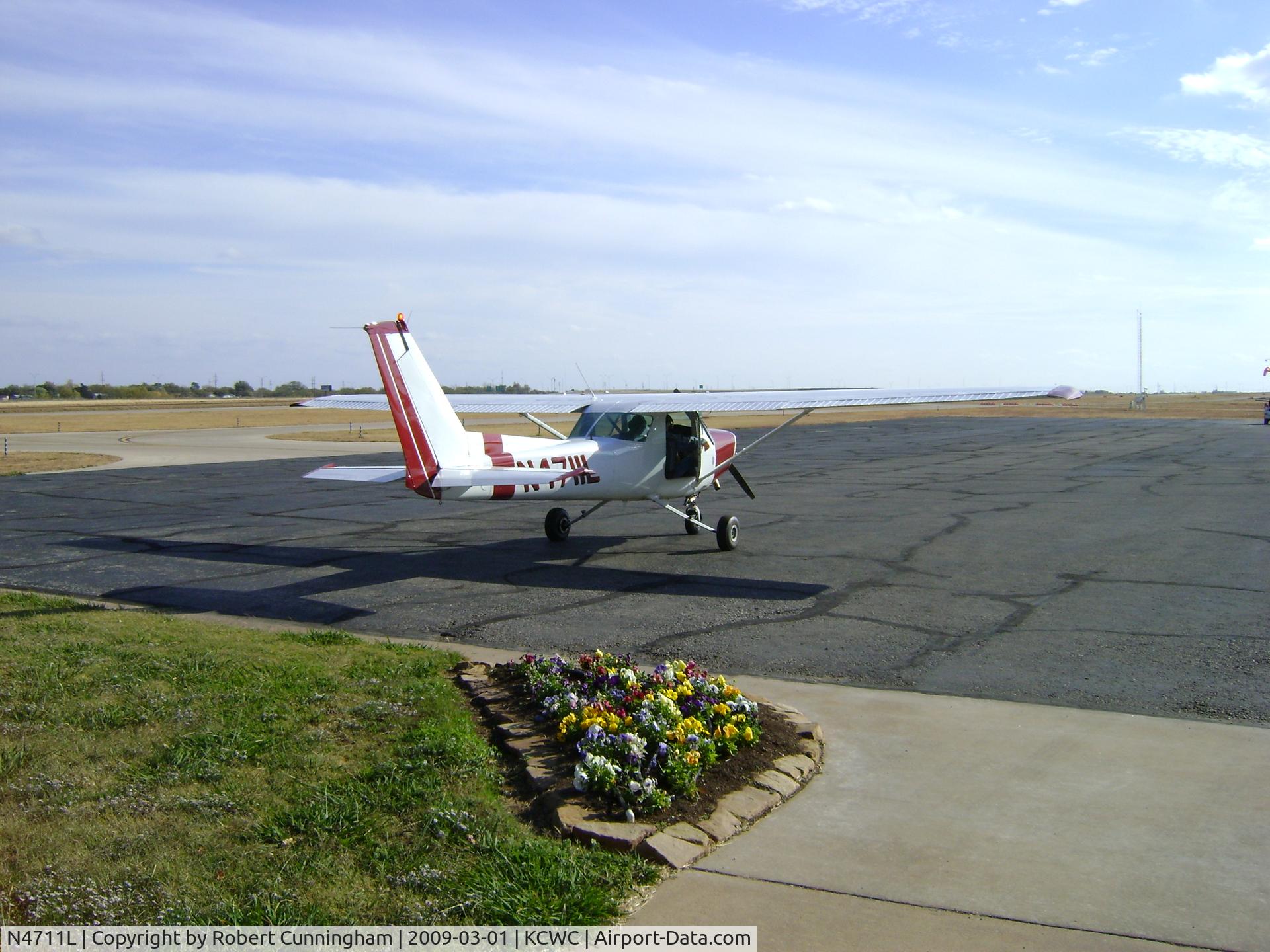 N4711L, 1980 Cessna 152 C/N 15284223, great plane!