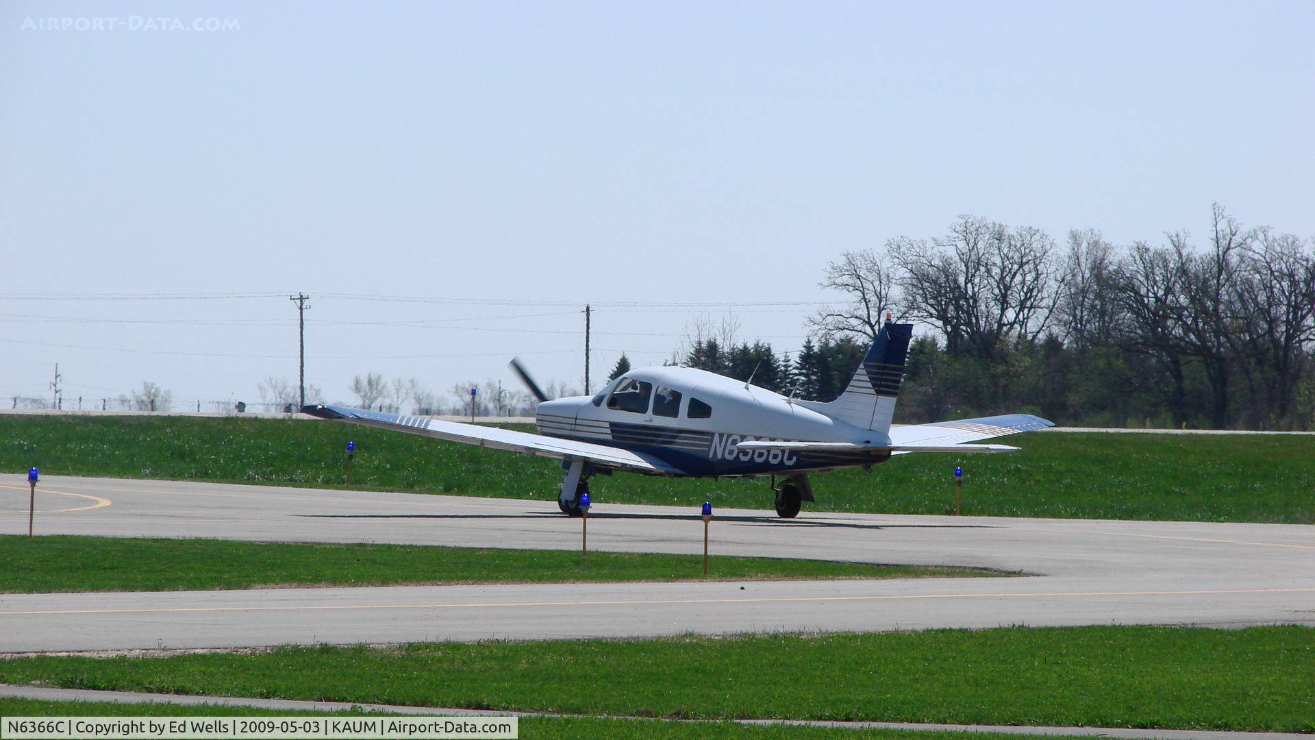 N6366C, 1978 Piper PA-28R-201 Cherokee Arrow III C/N 28R-7837161, A visit to Austin