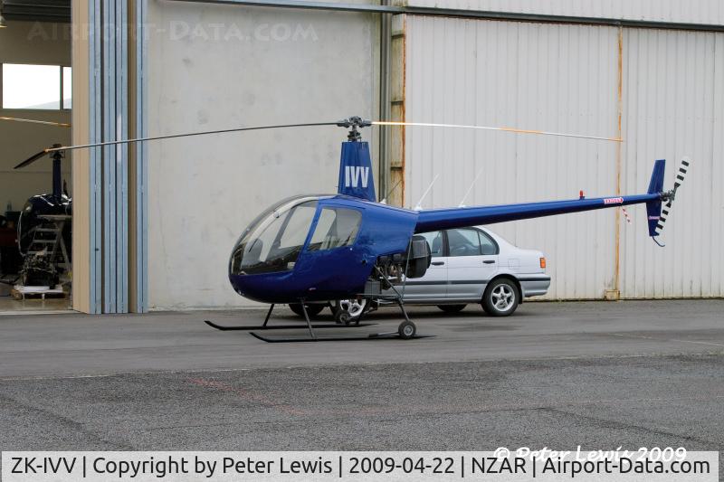 ZK-IVV, Robinson R22 C/N 4042, Doug McFarlane Ltd., Hamilton