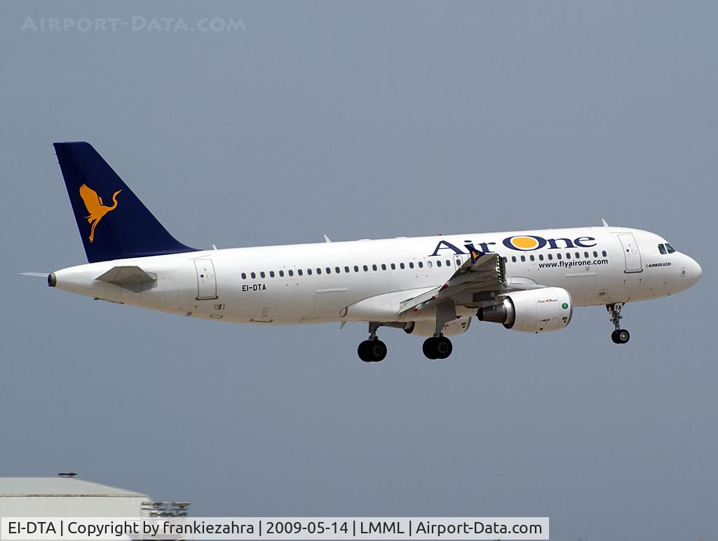 EI-DTA, 2008 Airbus A320-216 C/N 3732, Air One A320