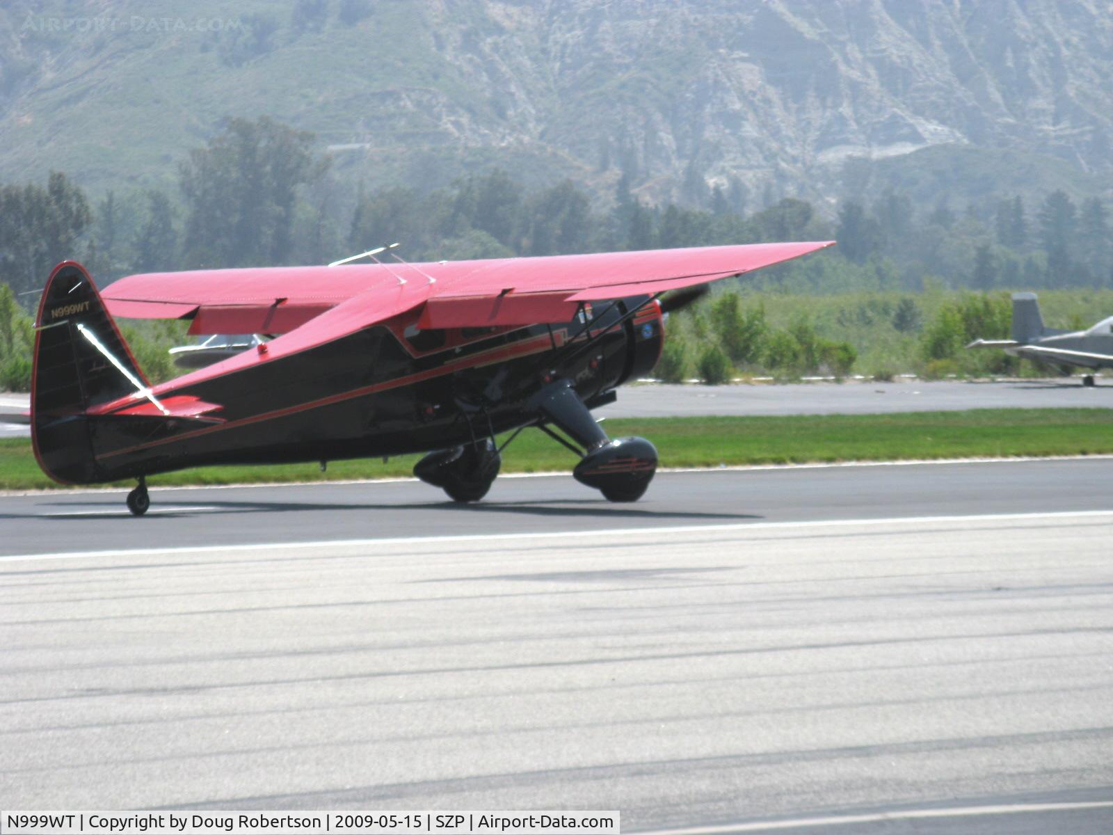 N999WT, 1943 Howard Aircraft DGA-15P C/N 29462, 1943 Howard DGA-15P 'Black Bear', P&W R-985 Wasp Jr. 450 Hp, landing roll Rwy 22
