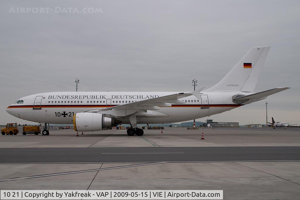 10 21, 1989 Airbus A310-304 C/N 498, German Air Force Airbus 310