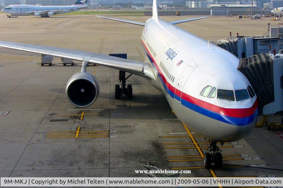 9M-MKJ, 1995 Airbus A330-322 C/N 119, Malaysia Airlines