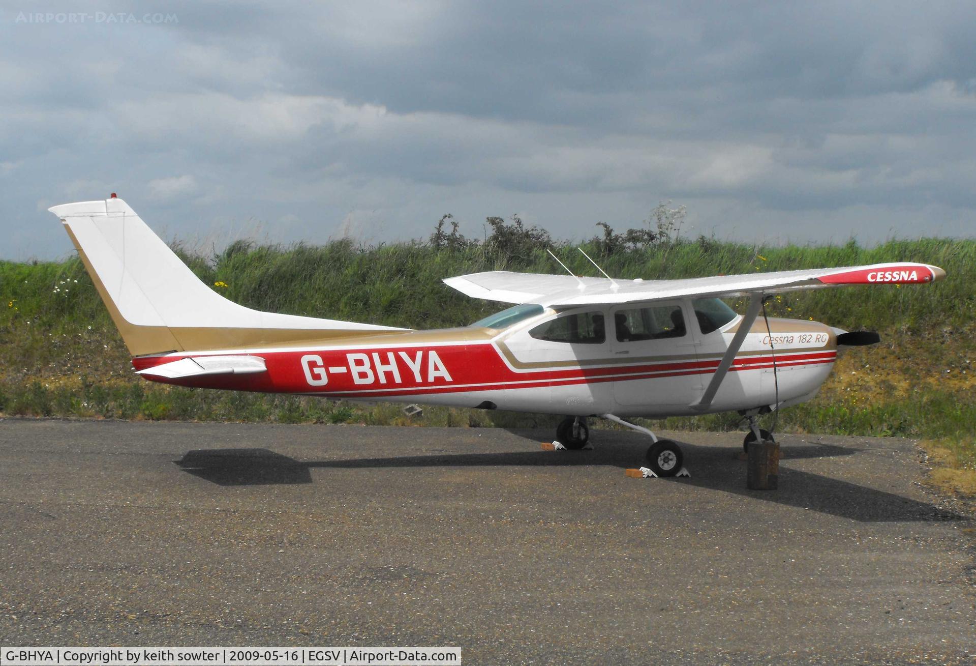 G-BHYA, 1978 Cessna R182 Skylane RG C/N R18200532, Awaiting a respray