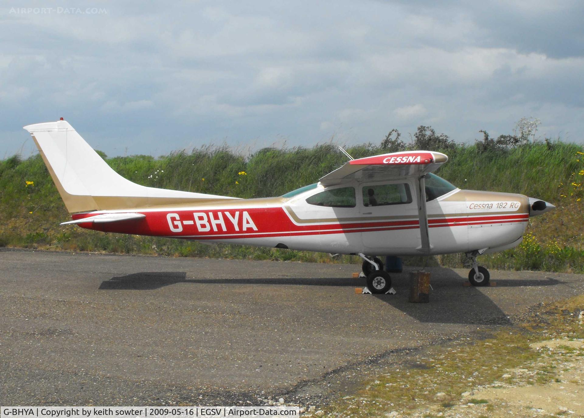 G-BHYA, 1978 Cessna R182 Skylane RG C/N R18200532, Awaiting a respray
