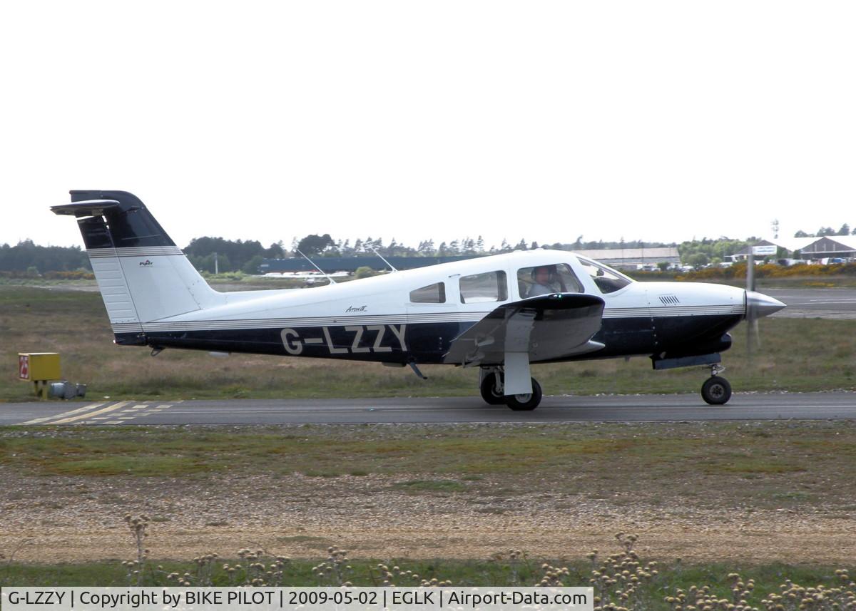G-LZZY, 1979 Piper PA-28RT-201T Turbo Arrow IV C/N 28R-8031001, TAXYING TO RWY 25 HOLD