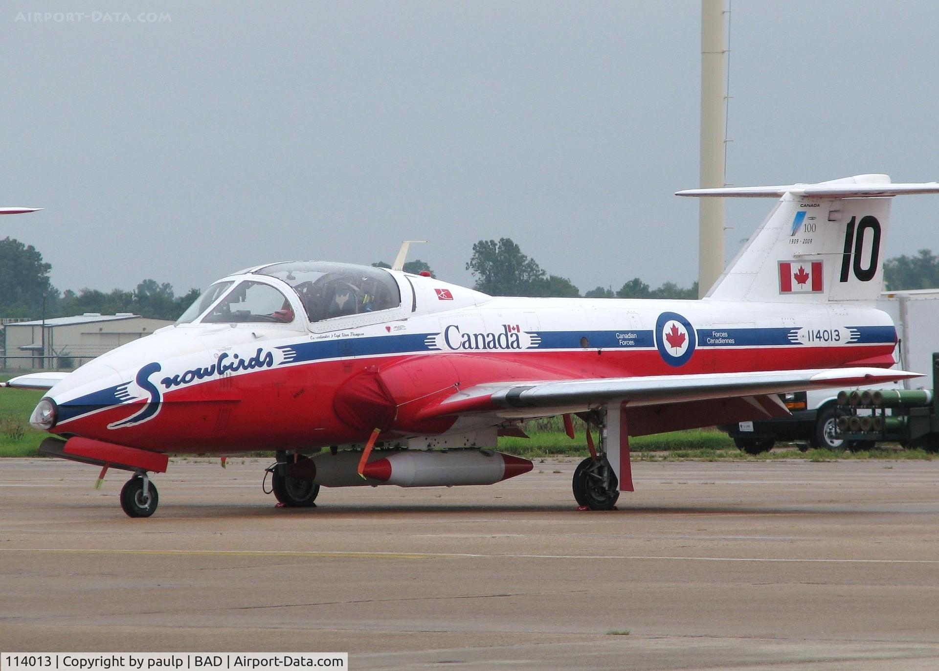 114013, 1962 Canadair CT-114 Tutor C/N 1013, #10 taking #2's spot at The Defenders of Liberty Airshow 2009 at Barksdale Air Force Base, Louisiana. I guess #2 was out for repairs?
