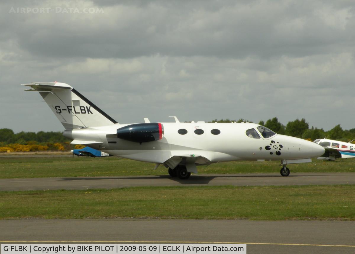 G-FLBK, 2008 Cessna 510 Citation Mustang Citation Mustang C/N 510-0068, TAXYING TO THE TERMINAL