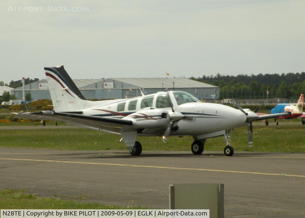 N28TE, 2000 Raytheon Aircraft Company 58 C/N TH-1951, NICE RESIDENT BARON