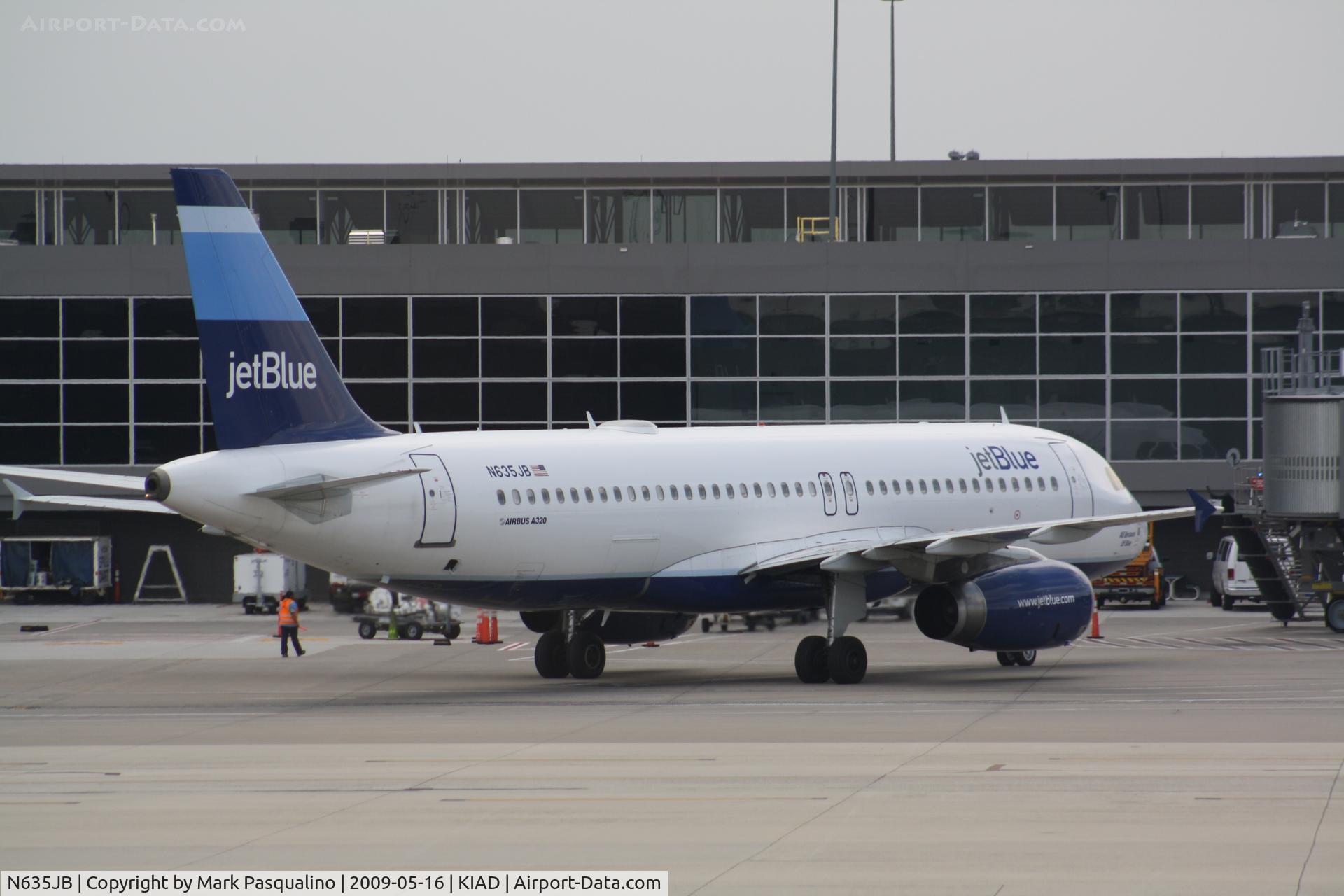 N635JB, 2006 Airbus A320-232 C/N 2725, Airbus A320