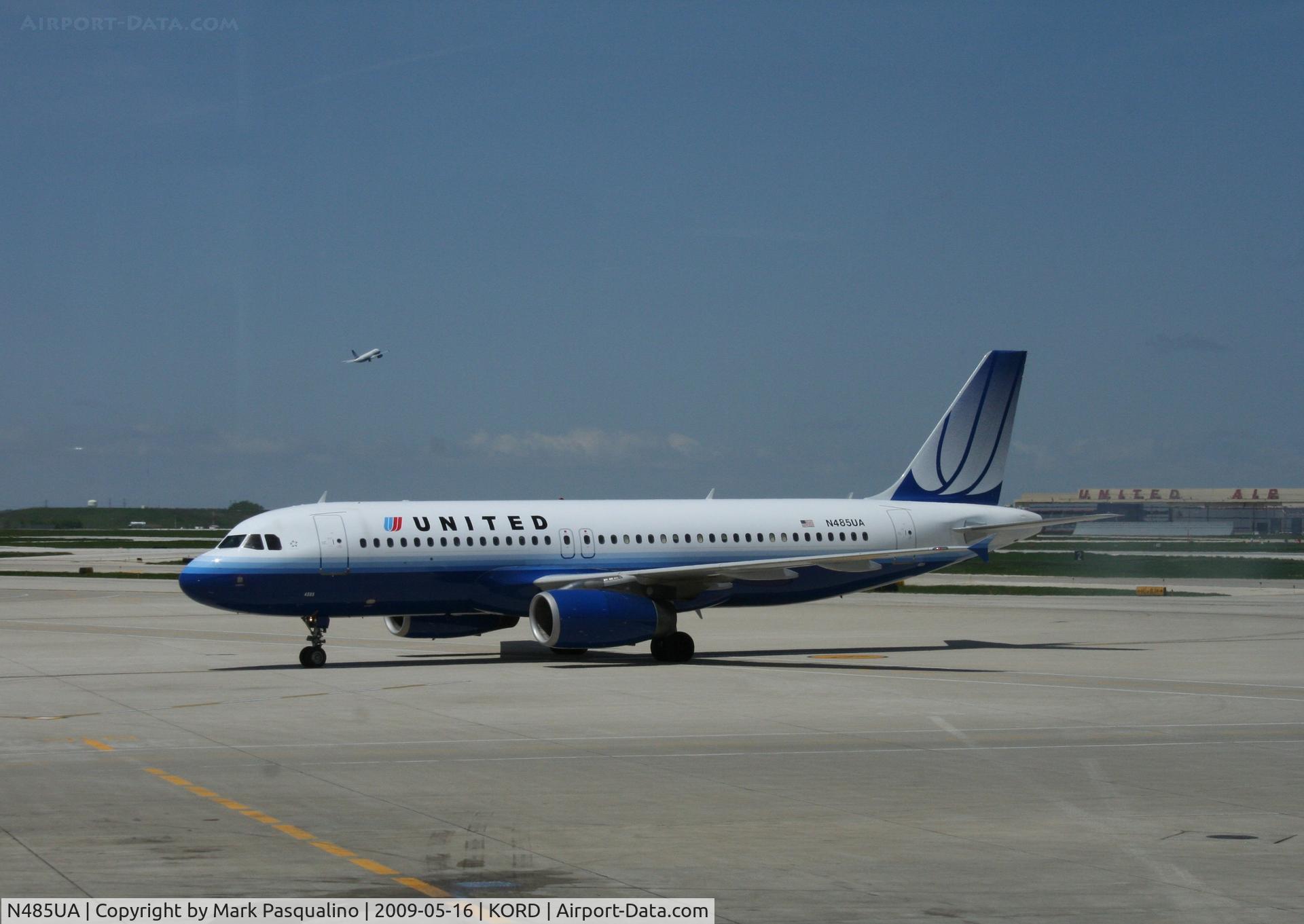 N485UA, 2001 Airbus A320-232 C/N 1617, Airbus A320