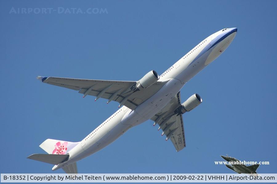 B-18352, 2007 Airbus A330-302 C/N 805, China Airlines
