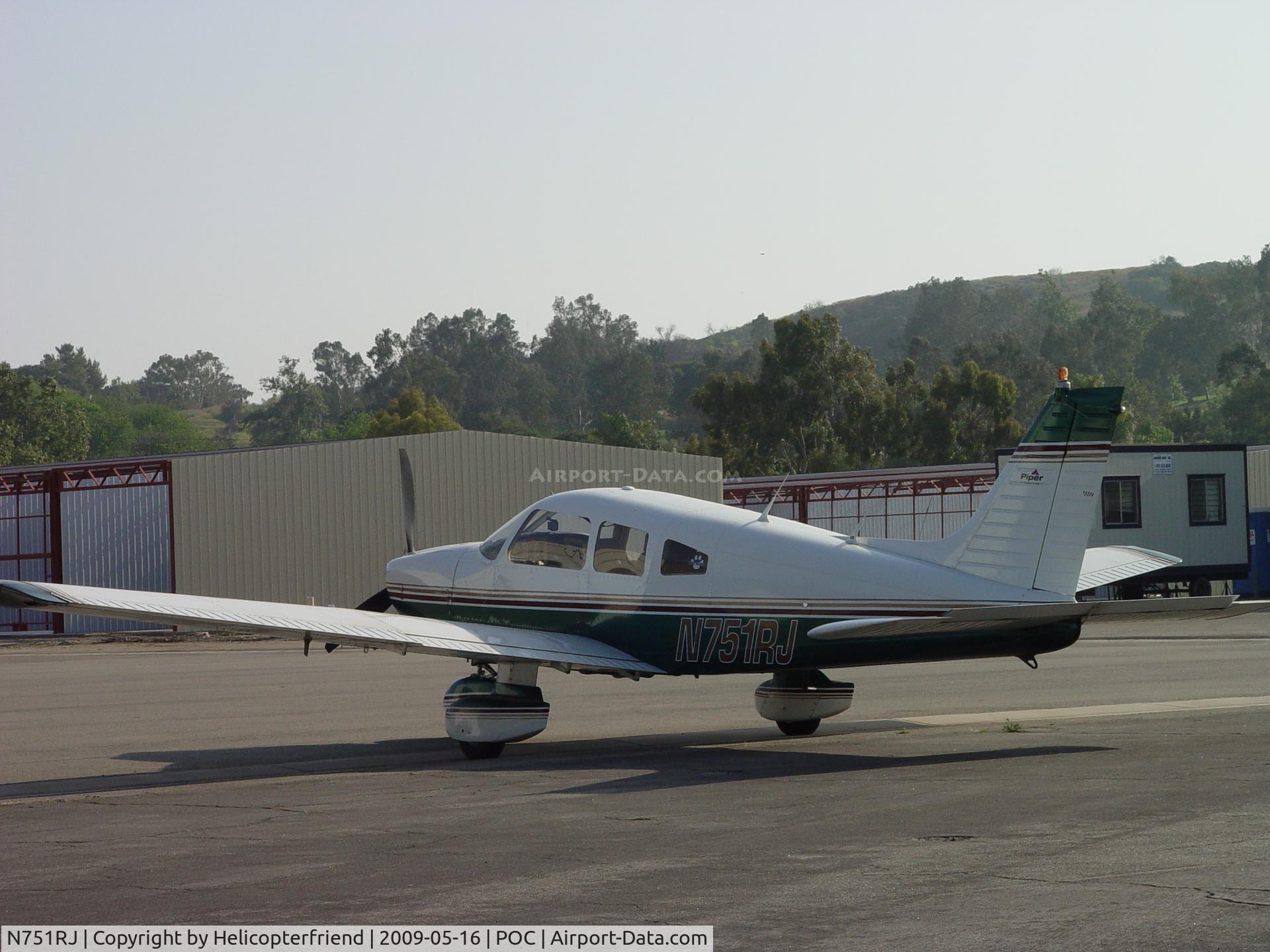 N751RJ, 1980 Piper PA-28-236 Dakota C/N 28-8011108, Waiting at Howard Aviation