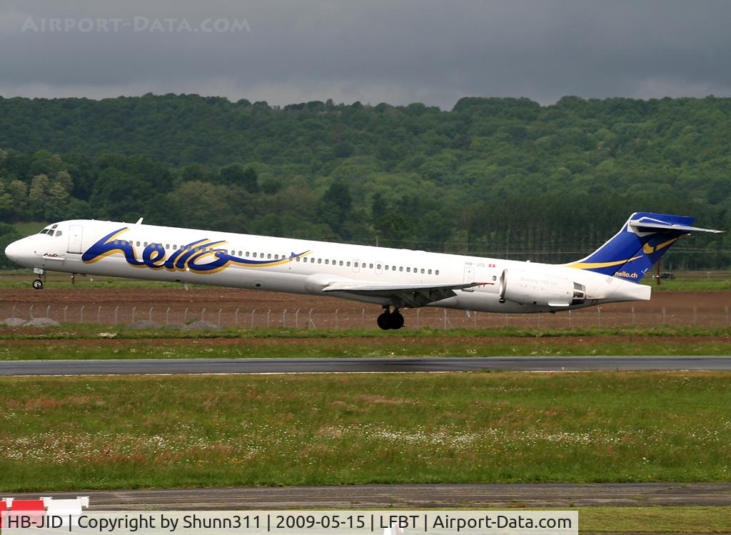 HB-JID, 1996 McDonnell Douglas MD-90-30 C/N 53460, Landing rwy 20