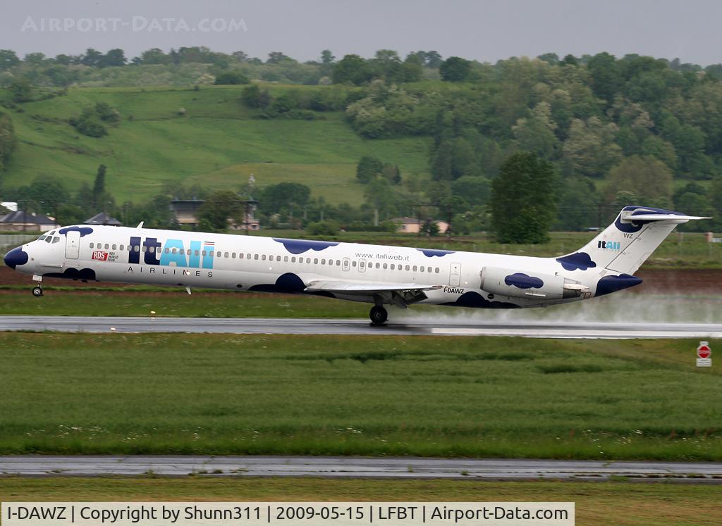 I-DAWZ, 1985 McDonnell Douglas MD-82 (DC-9-82) C/N 49214, Landing rwy 20