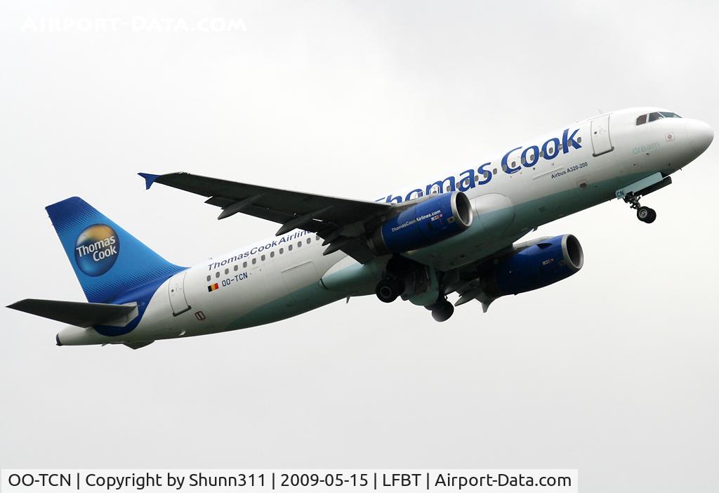 OO-TCN, 1993 Airbus A320-232 C/N 425, Taking off to BRU
