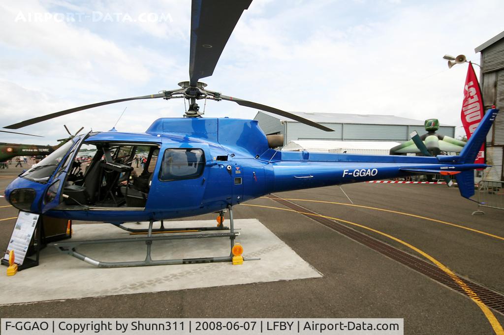 F-GGAO, Eurocopter AS-350B Ecureuil Ecureuil C/N 2208, Static display @ LFBY Open Day 2008