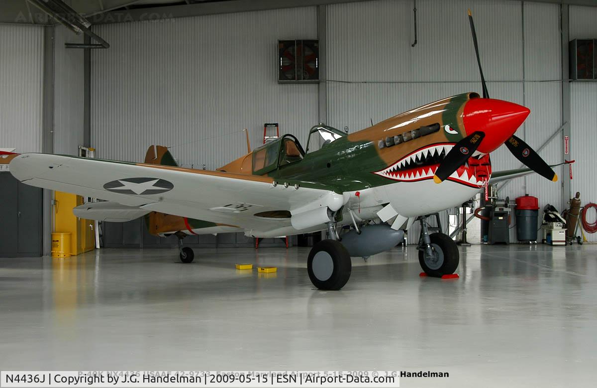 N4436J, 1942 Curtiss P-40K Warhawk C/N 21117, Combat Vet in hangar