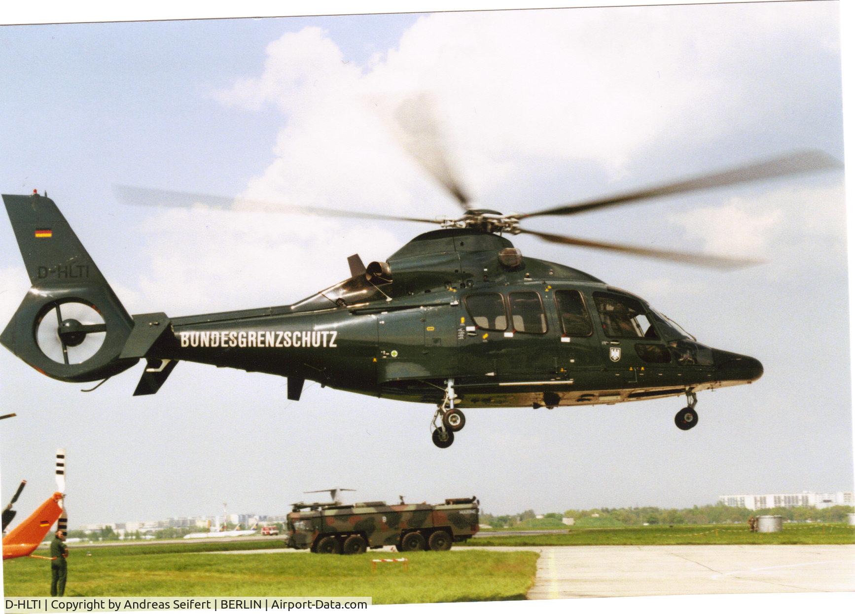 D-HLTI, Eurocopter EC-155B C/N 6576, Berlin ILA 2002