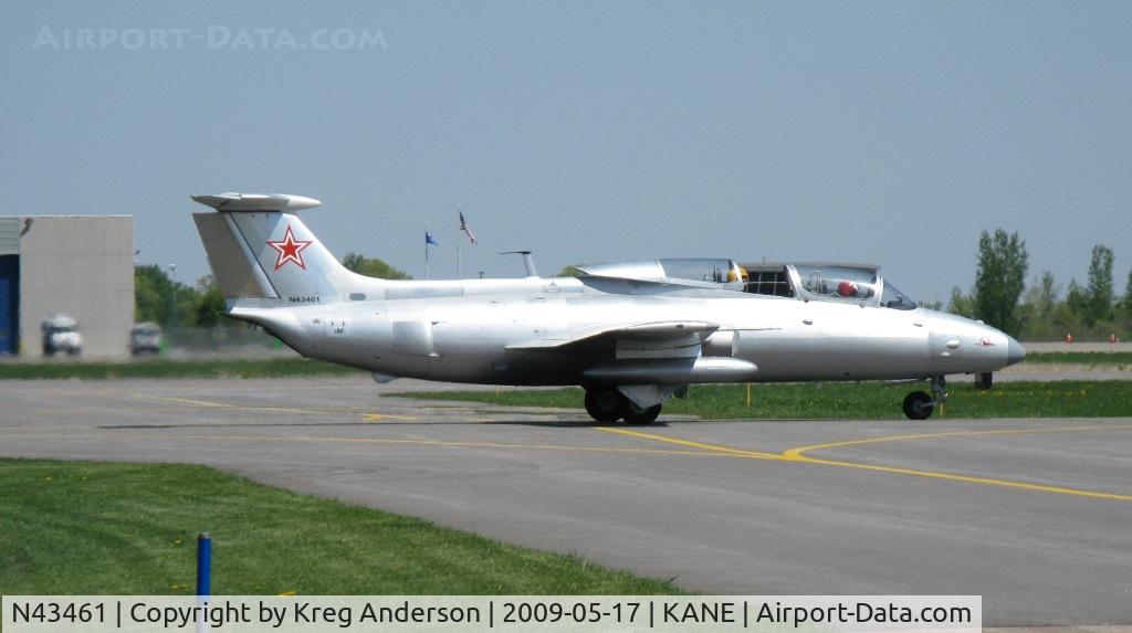 N43461, 1965 Aero L-29 Delfin C/N 591636, 2009 Blaine Aviation Weekend