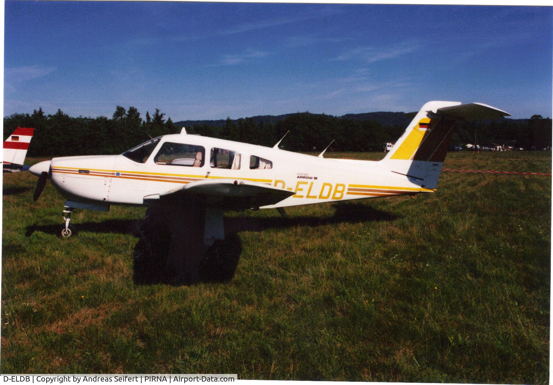 D-ELDB, Piper PA-28RT-201 Arrow IV Arrow IV C/N 28R-8018067, Pirna 2000