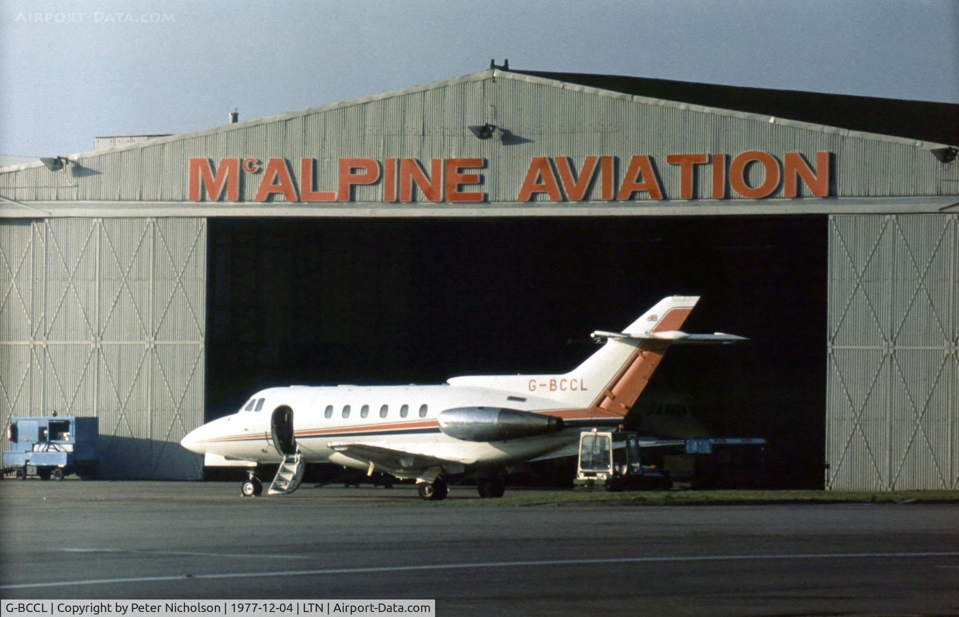 G-BCCL, 1974 Hawker Siddeley HS.125 Series 600B C/N 256039, HS.125 Series 600B seen at Luton in December 1977.