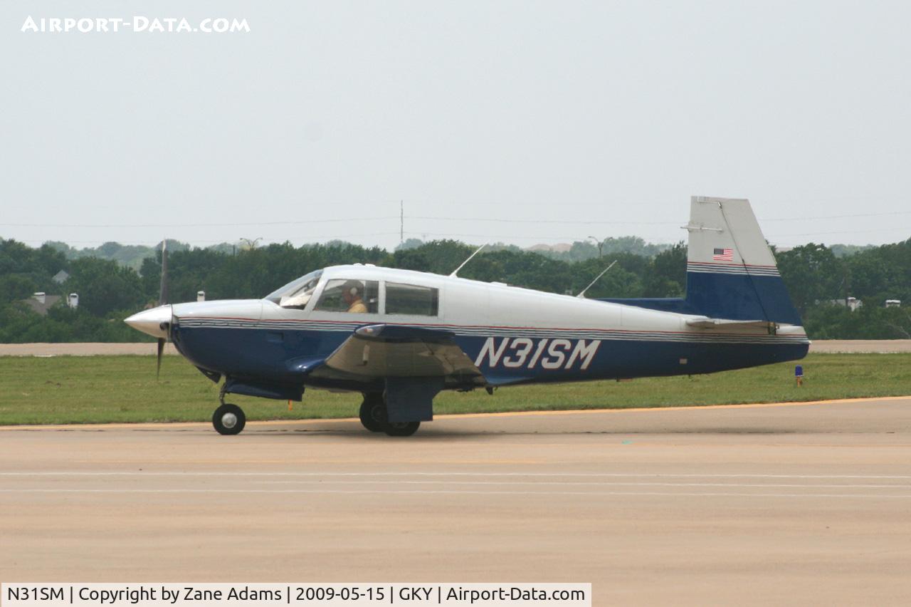 N31SM, 1965 Mooney M20E C/N 635, At Arlington Municipal