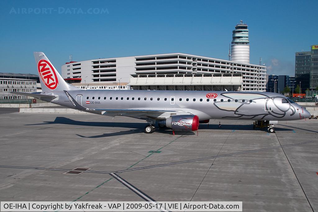 OE-IHA, 2009 Embraer 190LR (ERJ-190-100LR) C/N 19000285, Fly Niki Embraer 190
