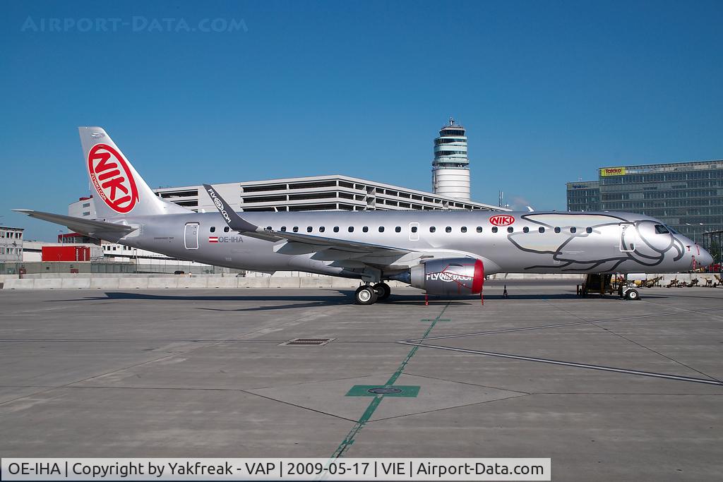 OE-IHA, 2009 Embraer 190LR (ERJ-190-100LR) C/N 19000285, Fly Niki Embraer 190
