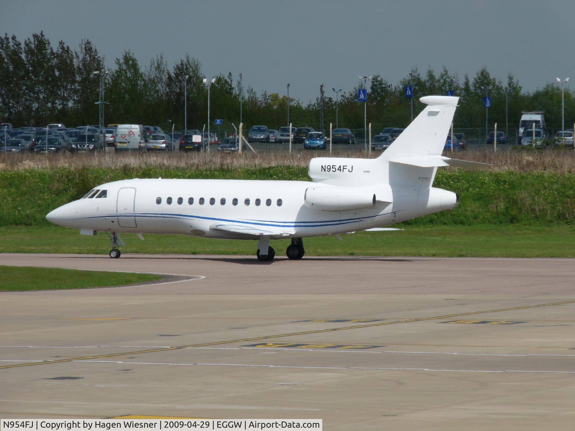 N954FJ, 1988 Dassault Falcon 900 C/N 54, Not before seen