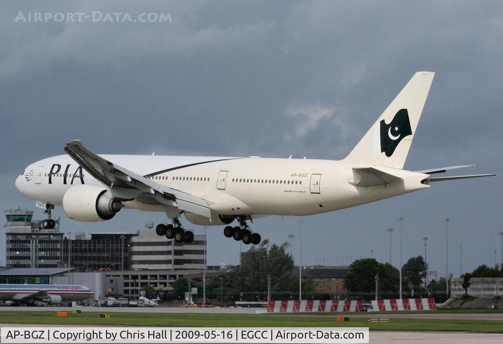 AP-BGZ, 2005 Boeing 777-240/LR C/N 33782, PIA