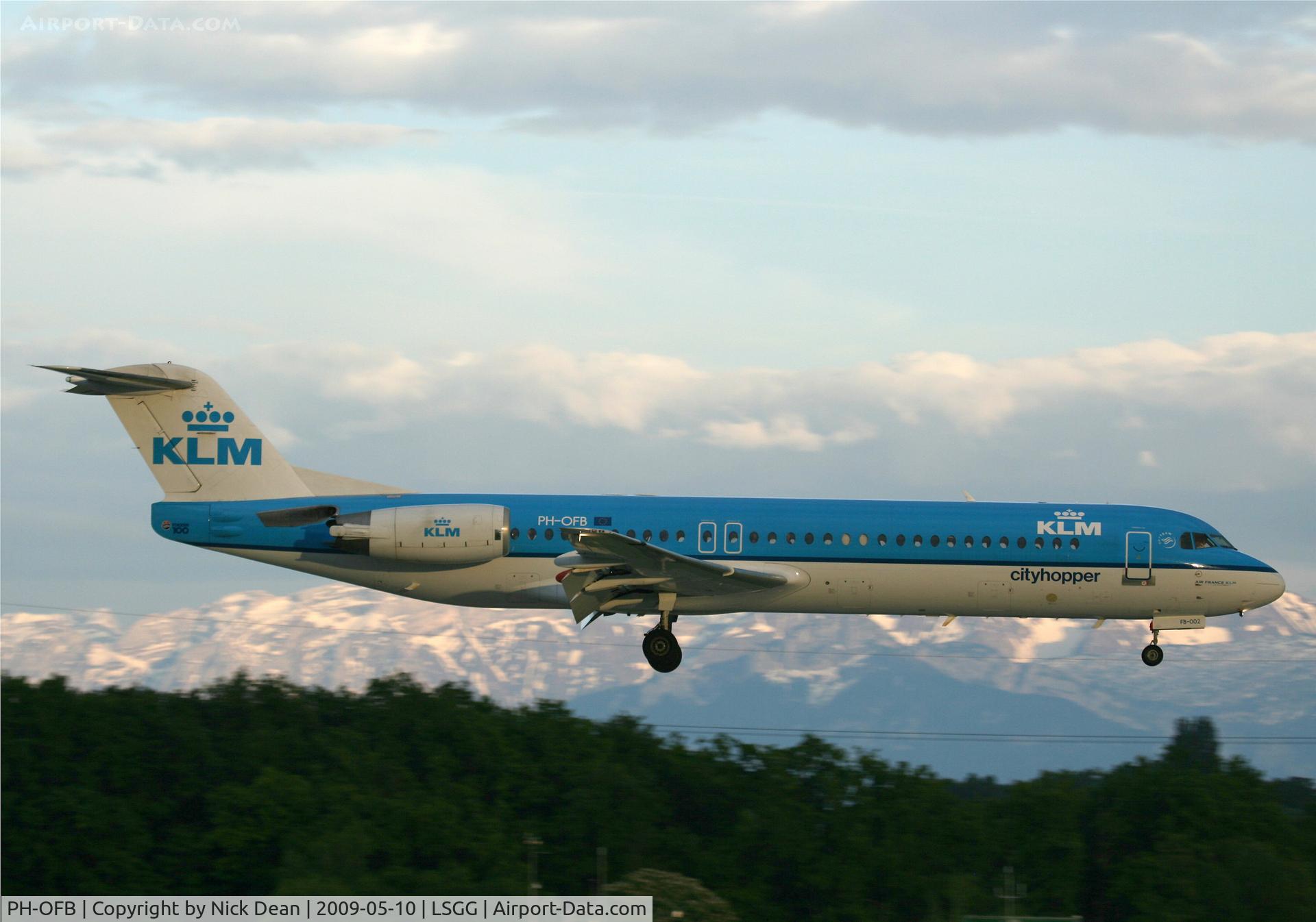 PH-OFB, 1989 Fokker 100 (F-28-0100) C/N 11247, LSGG
