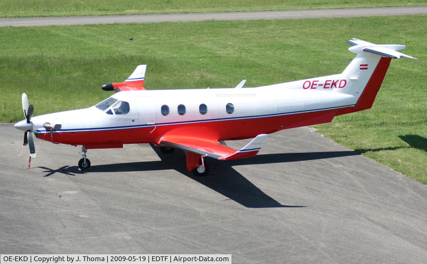 OE-EKD, 1996 Pilatus PC-12/45 C/N 142, Pilatus PC-12