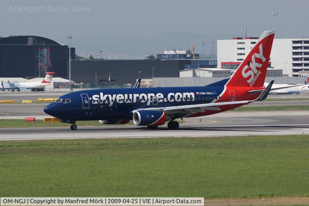 OM-NGJ, 2007 Boeing 737-76N C/N 34755, Sky Europe B737-76N