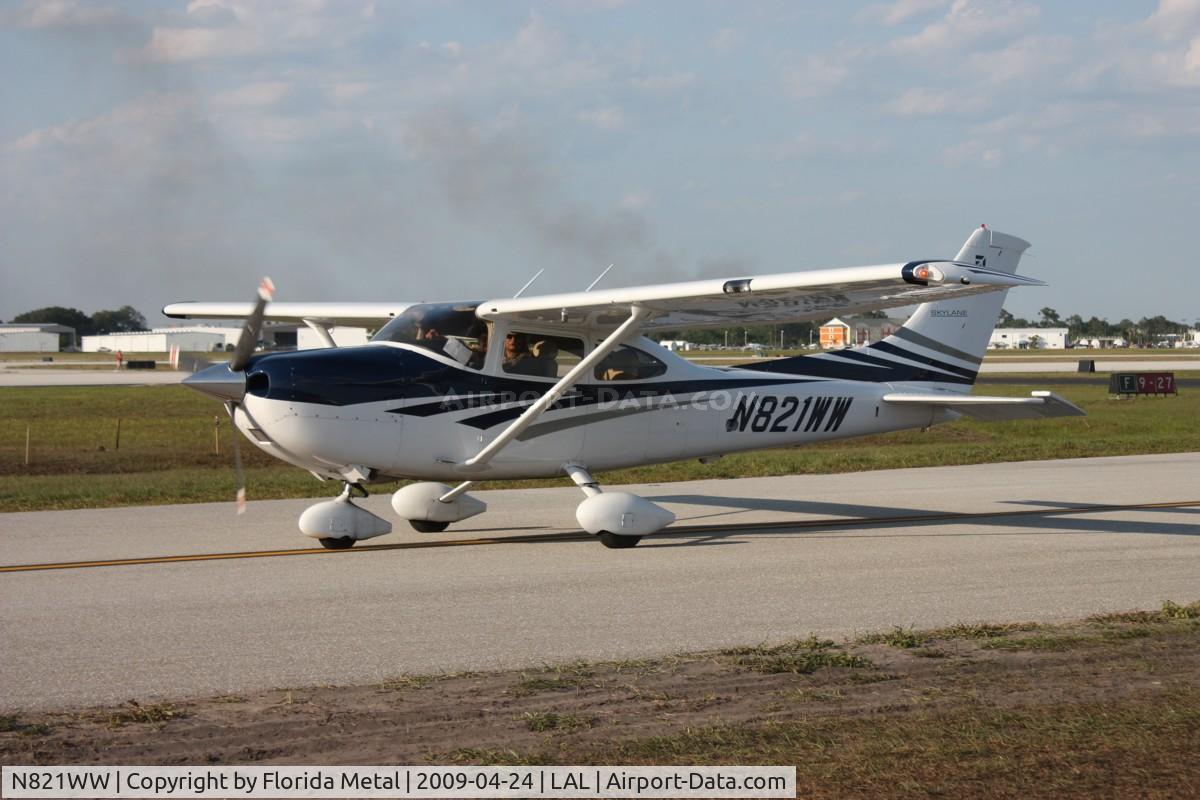 N821WW, 2006 Cessna 182T Skylane C/N 18281828, Cessna 182T