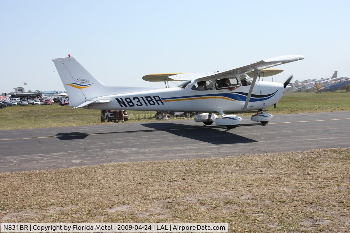 N831BR, 1998 Cessna 172S C/N 172S8044, Cessna 172S