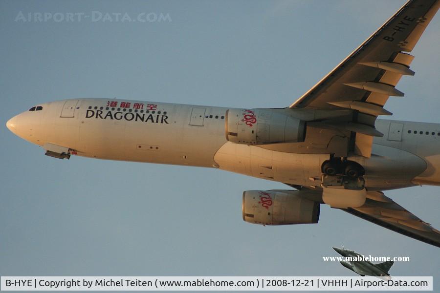 B-HYE, 1997 Airbus A330-342 C/N 177, Dragonair