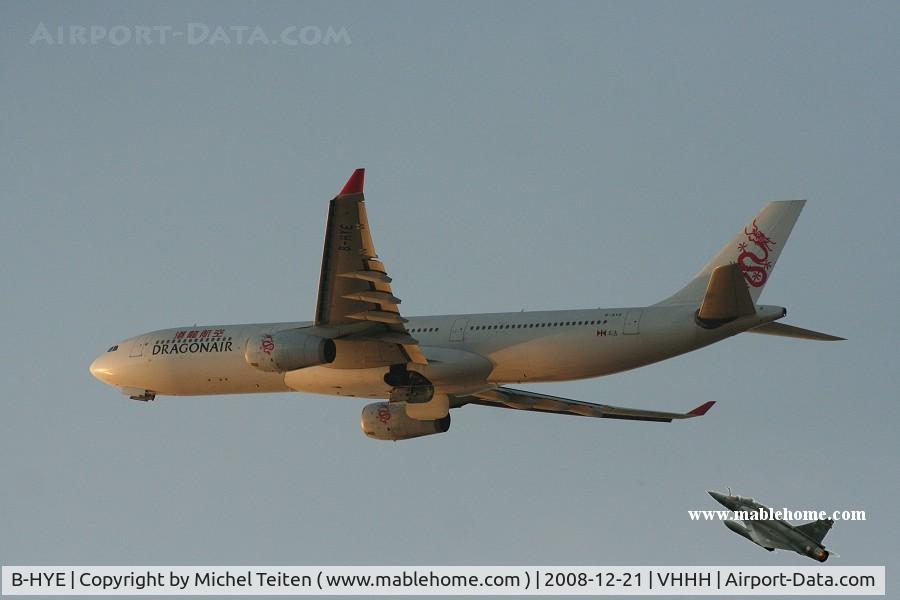 B-HYE, 1997 Airbus A330-342 C/N 177, Dragonair