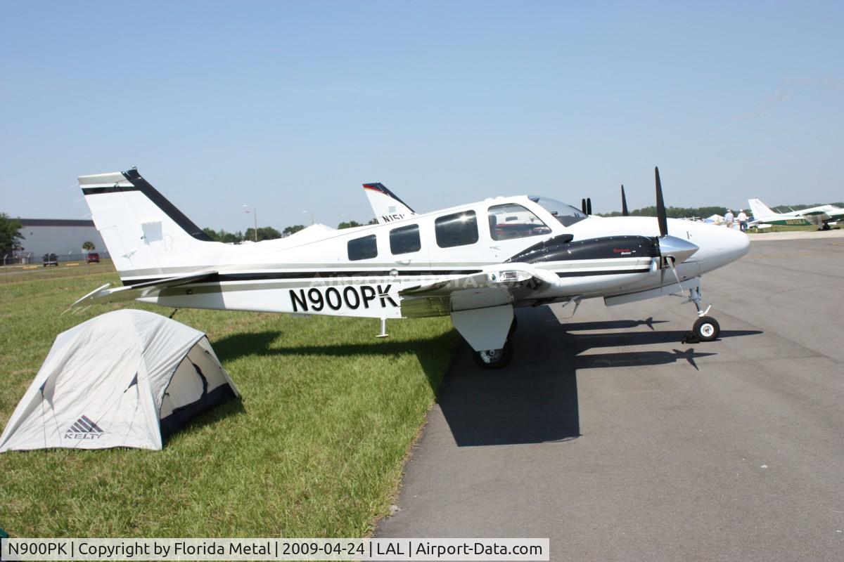 N900PK, Raytheon Aircraft Company G58 Baron C/N TH-2152, Beech 58