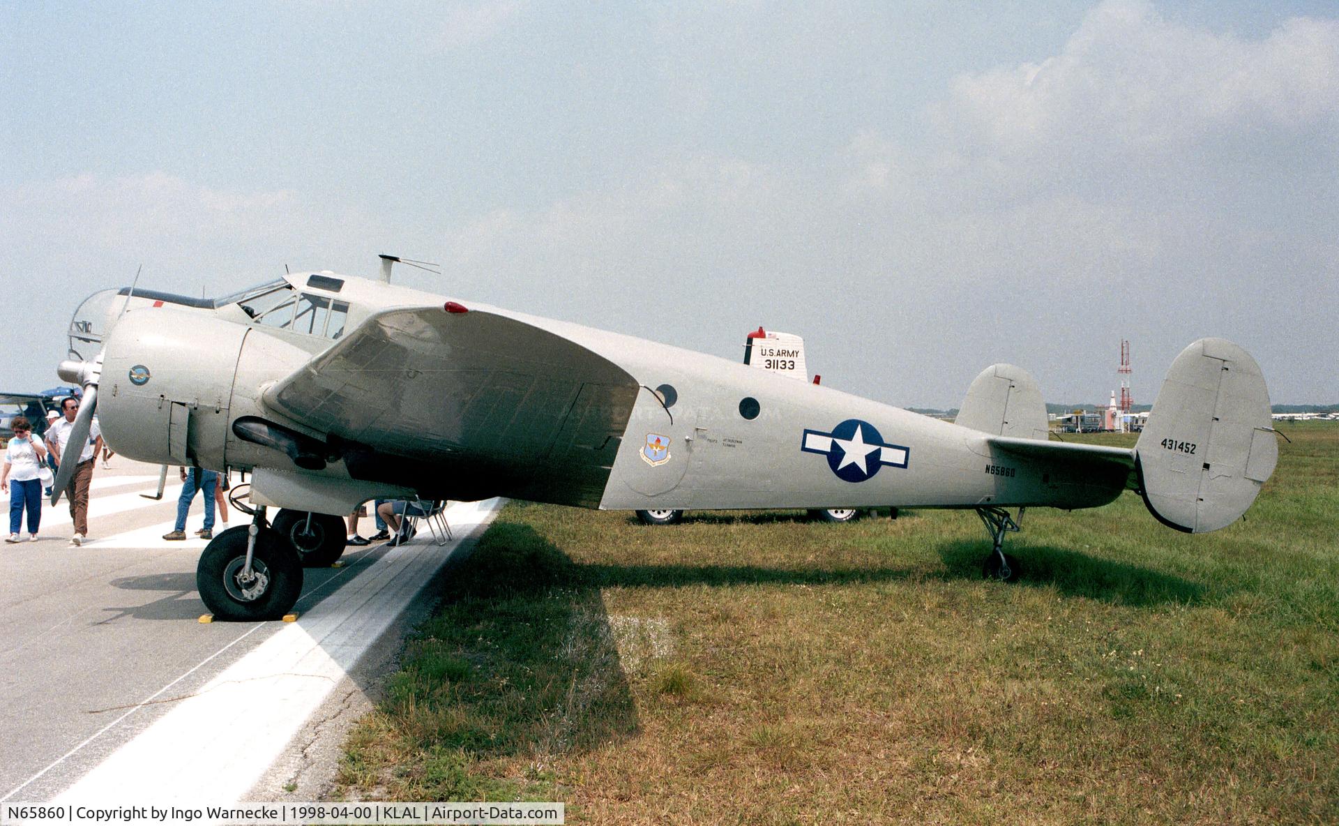 N65860, 1943 Beech C-45G Expeditor (AT-11) C/N 1452, Beechcraft AT-11 Kansan at 1998 Sun 'n Fun, Lakeland FL