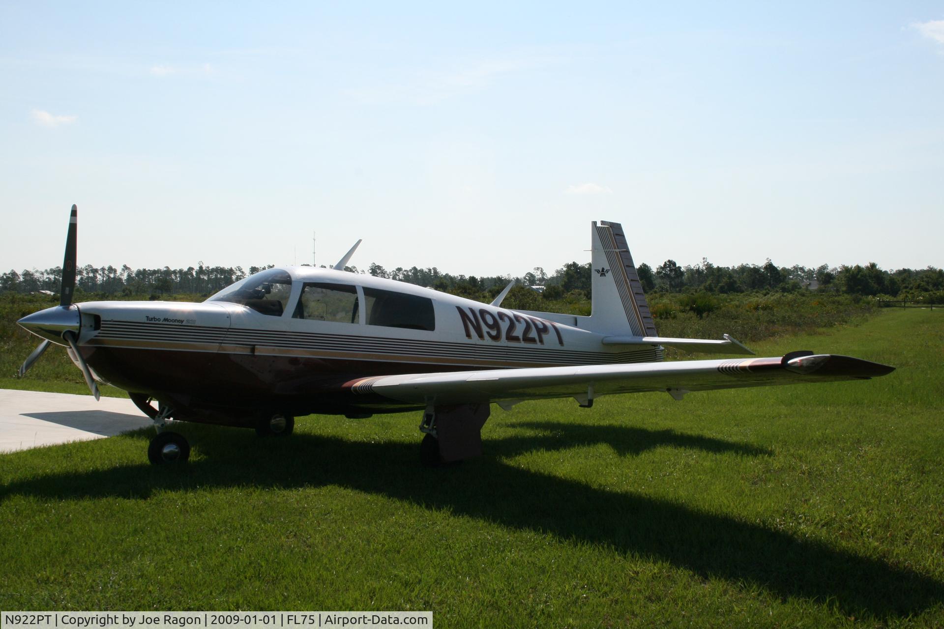 N922PT, 1979 Mooney M20K C/N 25-0273, Sky Ready