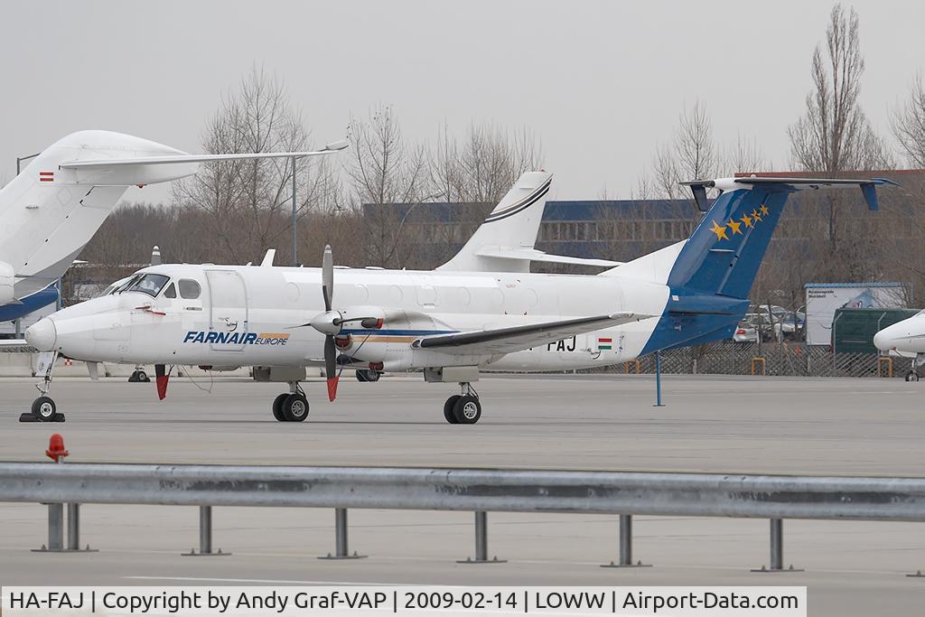 HA-FAJ, 1989 Beech 1900C C/N UC-79, Farnair B1900