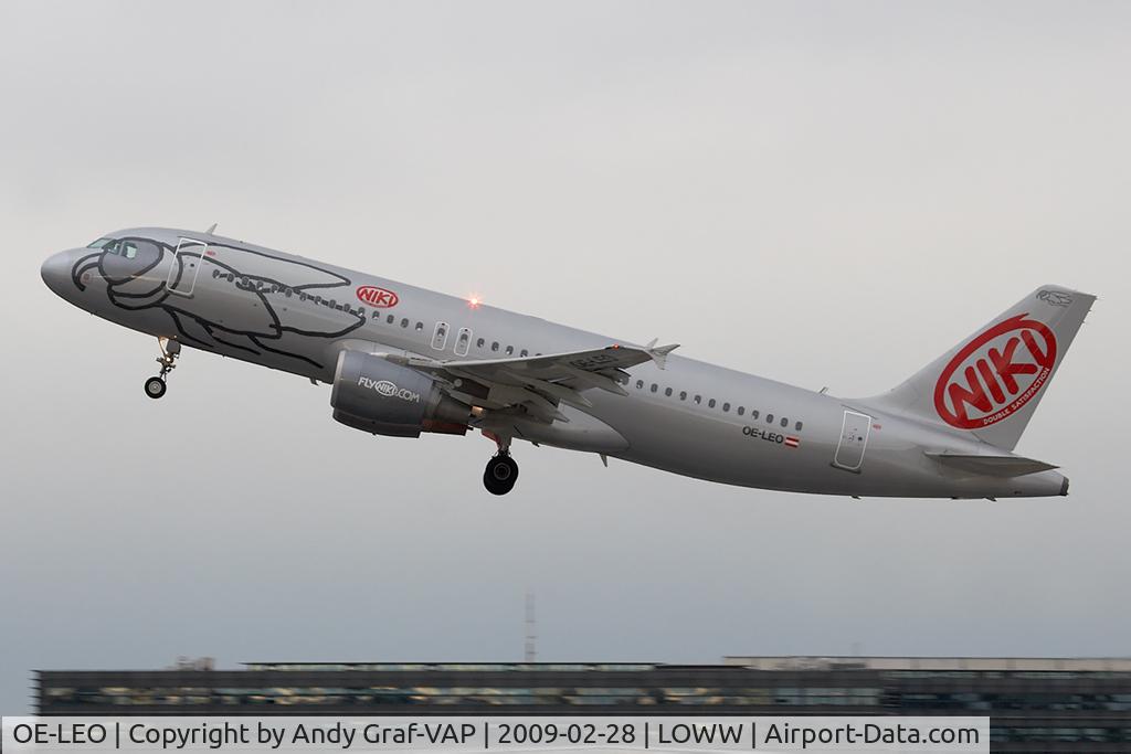 OE-LEO, 2006 Airbus A320-214 C/N 2668, NIKI A320