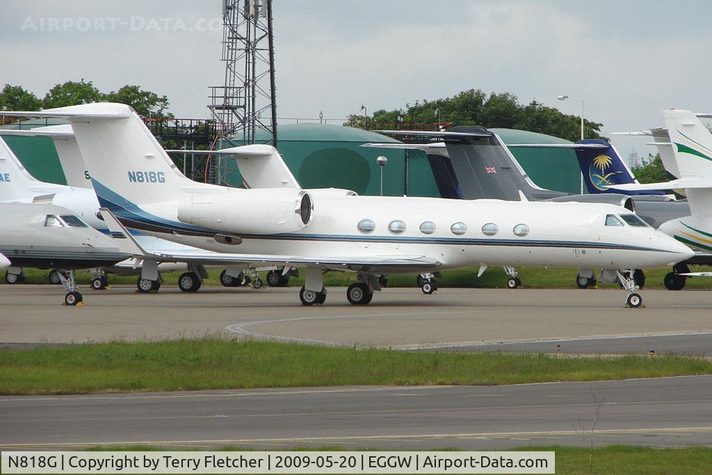 N818G, 2007 Gulfstream Aerospace GIV-X (G450) C/N 4070, Gulfstream G450 at Luton