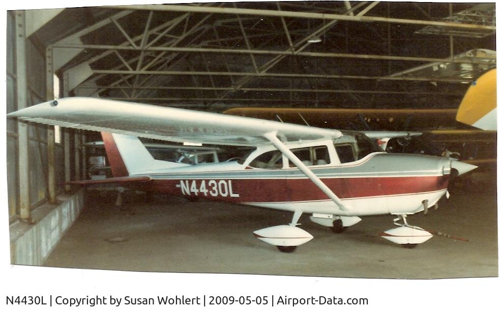 N4430L, 1966 Cessna 172G C/N 17254519, I learned to fly in this Cessna